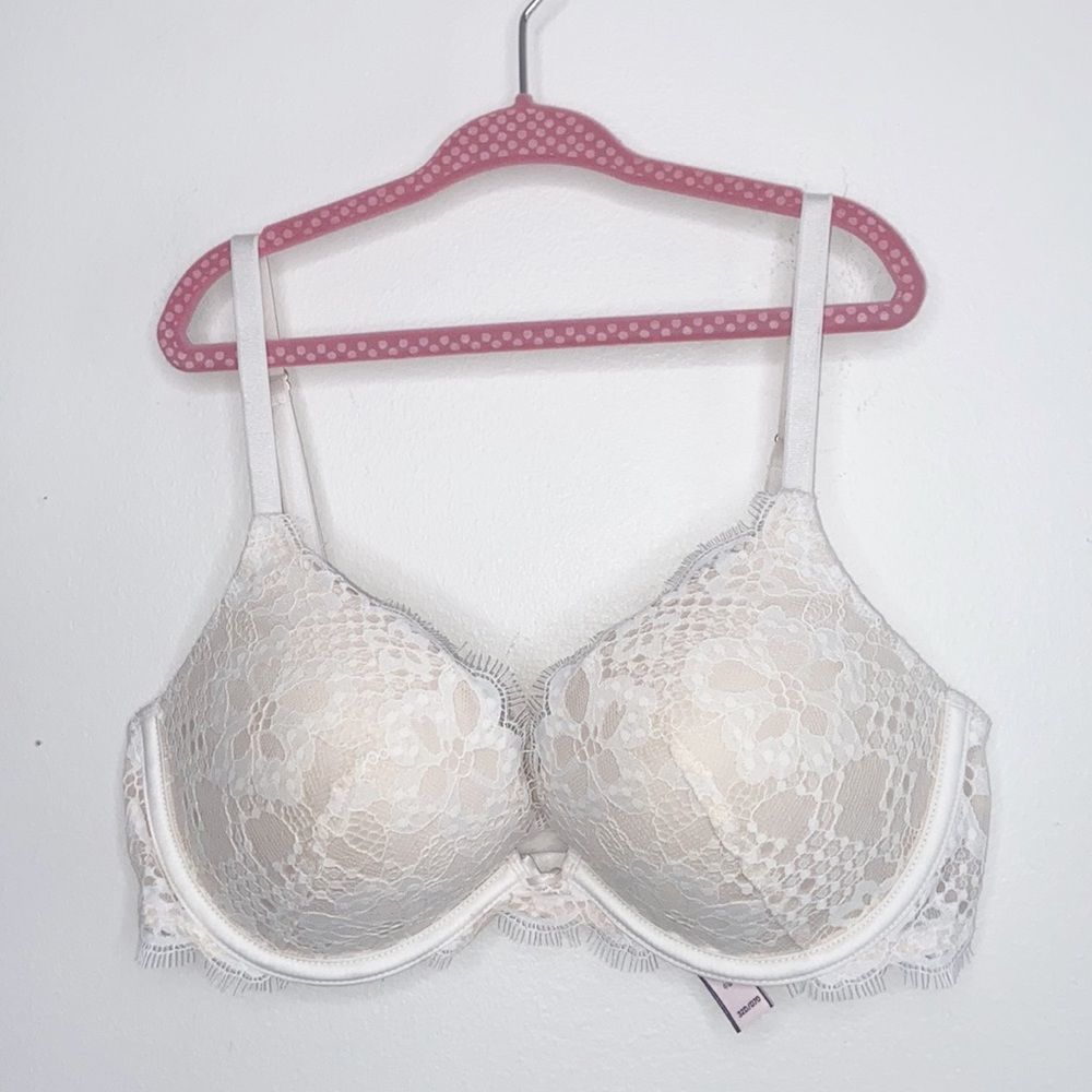 VS Victoria Secret Dream Angels Very Sexy Push Up Lace White Blush Size 32D